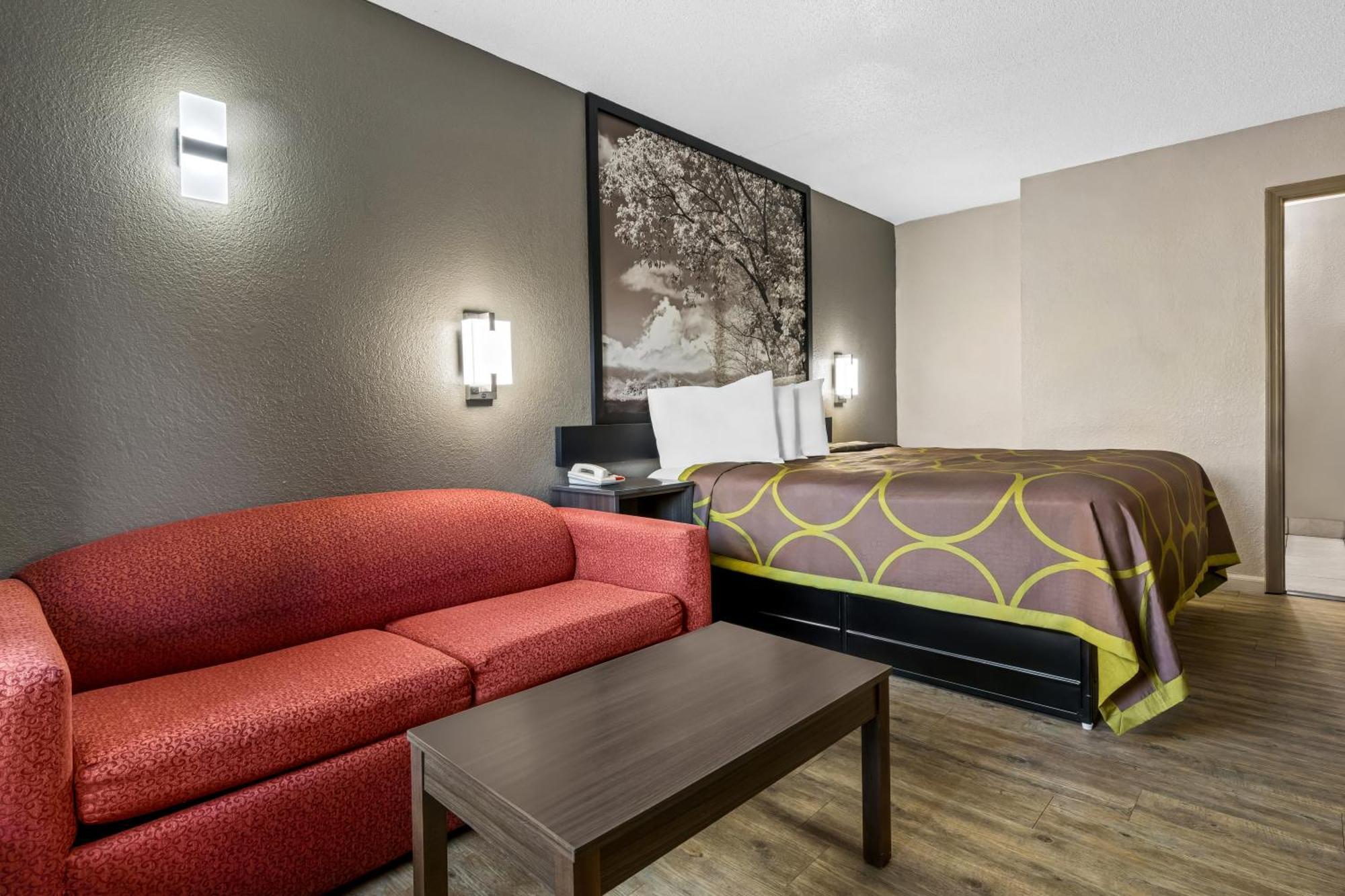 ซูเปอร์ 8 บาย วินด์แฮม แกรีส์เบิร์ก/โรอาโนก แรพิดส์ Hotel Garysburg ภายนอก รูปภาพ